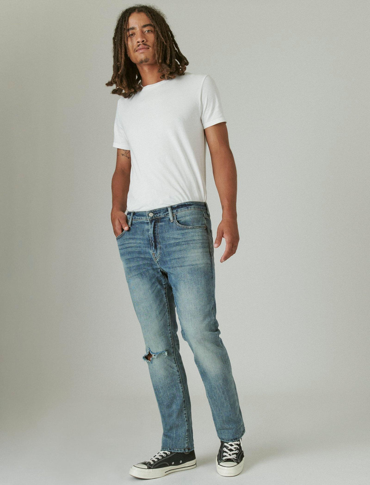 Lucky Brand 410 Athletic Straight Advanced Stretch Jean Roanoke